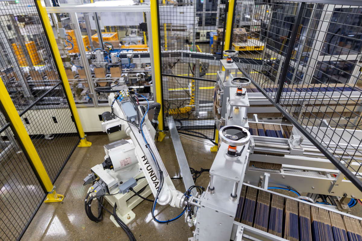 ▲포장 자동화 로봇 (사진제공=HD현대일렉트릭)