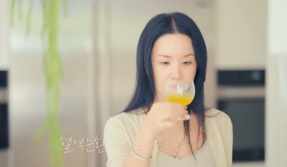 (엄정화 유튜브 화면 캡처)
