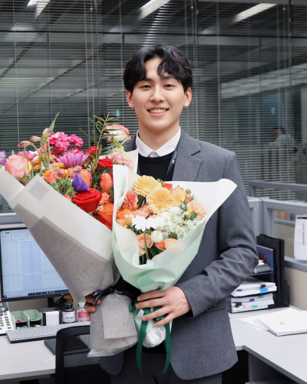 ▲‘은밀한 감사’ 배재성(사진출처=시크릿이엔티)
