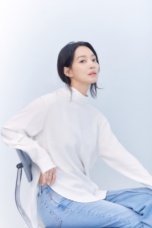▲'눈동자' 배우 신민아(사진출처=에이엠엔터테인먼트)