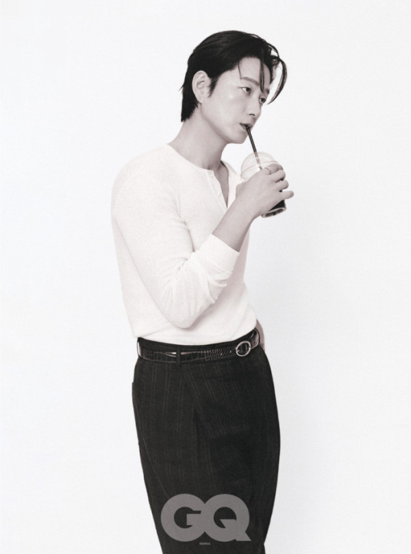 ▲이현욱(사진출처=지큐 코리아)