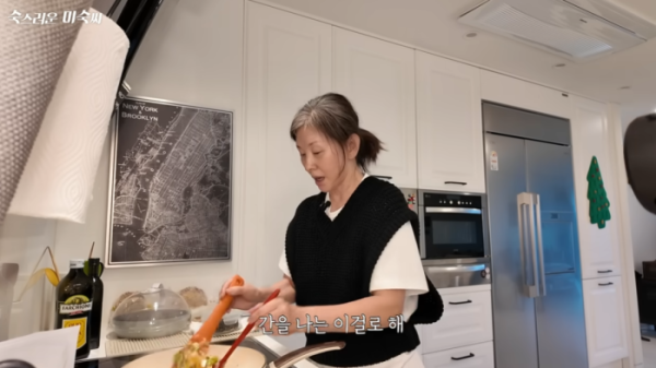 (이미숙 유튜브 화면 캡처)