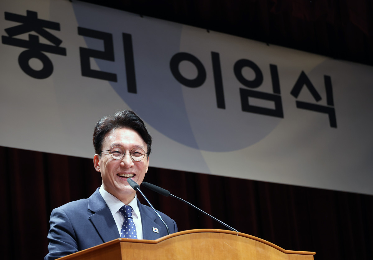 ▲김민석 국무총리가 1일 서울 종로구 정부서울청사에서 열린 이임식에서 이임사를 하고 있다. (연합뉴스)