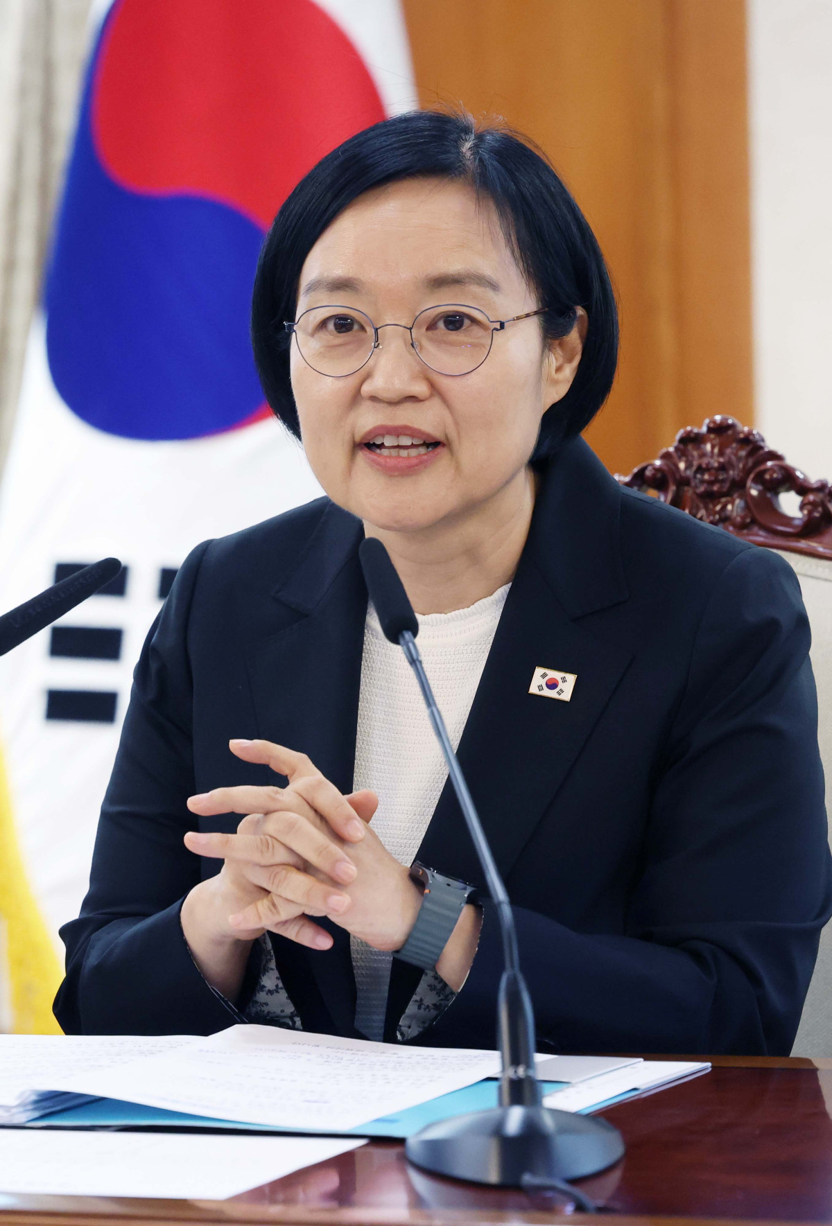 ▲한성숙 국무총리가 1일 서울 종로구 정부서울청사에서 열린 AI 관계장관 간담회에서 모두발언을 하고 있다. 신태현 기자 holjjak@