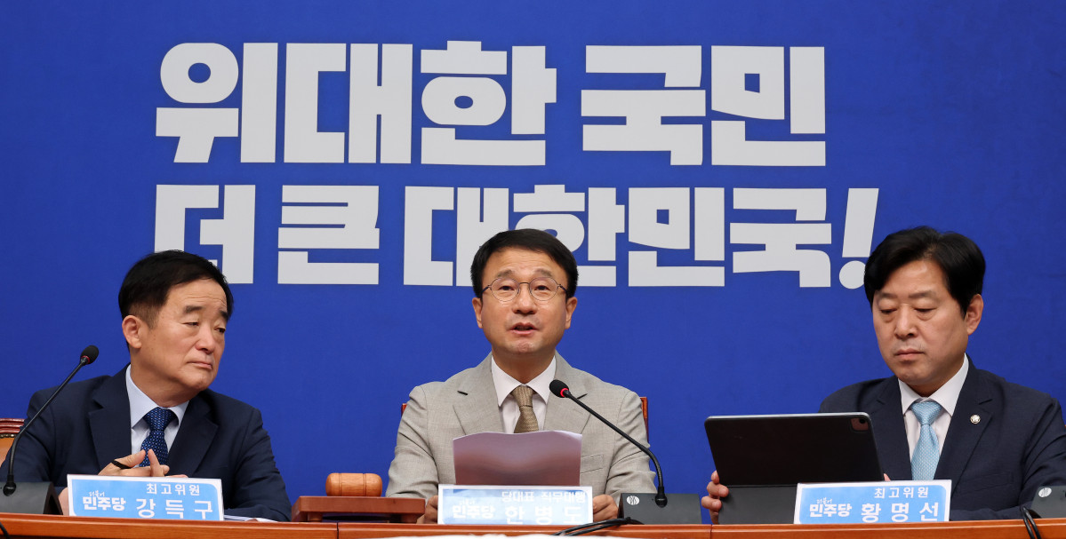 ▲더불어민주당 한병도 대표 직무대행 겸 원내대표가 6일 국회에서 열린 최고위원회의에서 발언하고 있다. (연합뉴스)