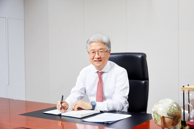 ▲조욱제 유한양행 대표이사 사장 (사진제공=유한양행)