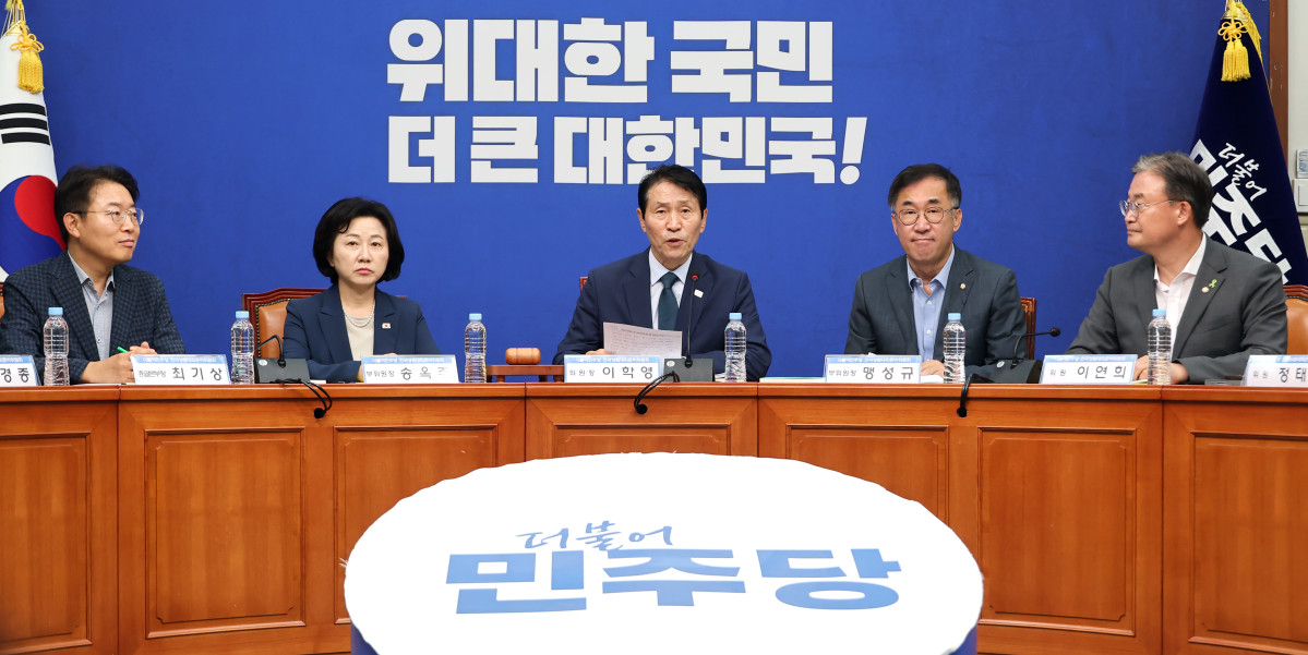 ▲더불어민주당 이학영 전준위 위원장이 7일 국회에서 열린 전국당원대회 준비위원회 3차 회의에서 발언하고 있다. (연합뉴스)