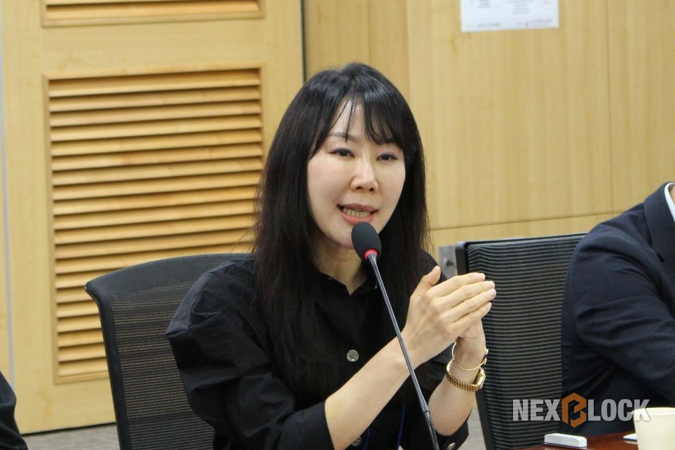 ▲뮤직카우 정현경 의장은 ‘K-금융&문화산업 활성화시킬 킬러 전략: 음악증권 – 글로벌 K팝 팬덤을 K-금융 투자자로’를 주제로 발제했다 (사진=염현주 기자)