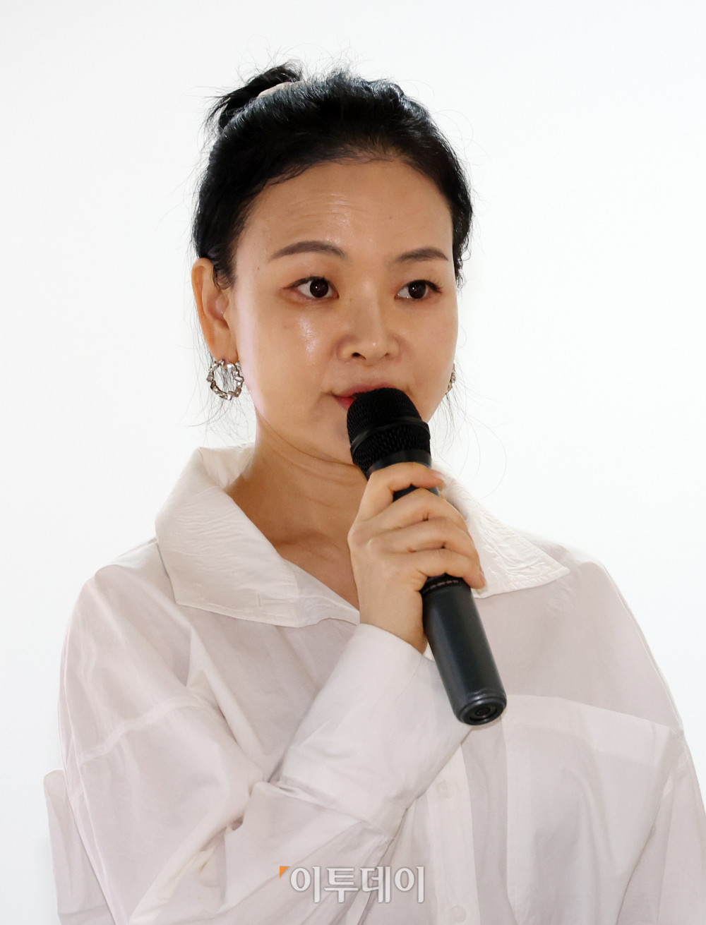 ▲전유니 크라테스 대표가 10일 서울 강남구 이투데이 본사에서 열린 국내 한국어 학습 플랫폼 '가나다라' 사업설명회에서 인사말을 하고 있다. 고이란 기자 photoeran@