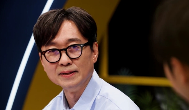 ▲'시간추적자 설록'에 출연한 영화감독 장항준. (사진제공=SBS Plus '시간추적자 설록')