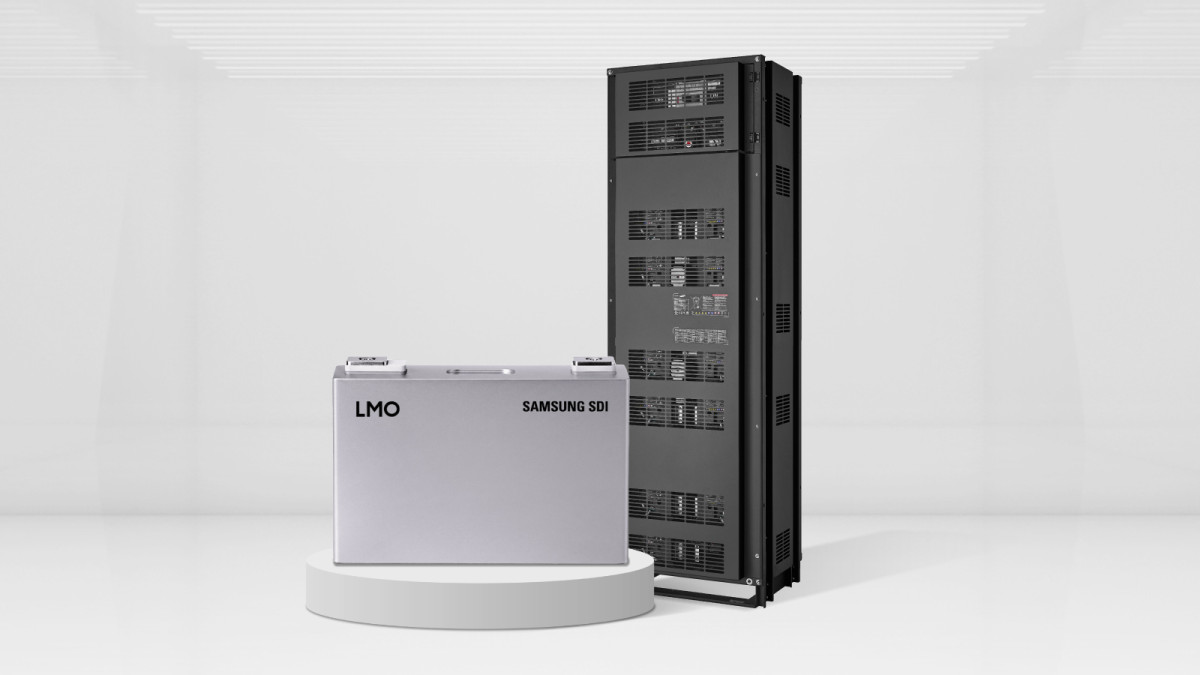 ▲삼성SDI의 무정전전원장치(UPS)용 배터리 제품 (사진제공=삼성SDI)
