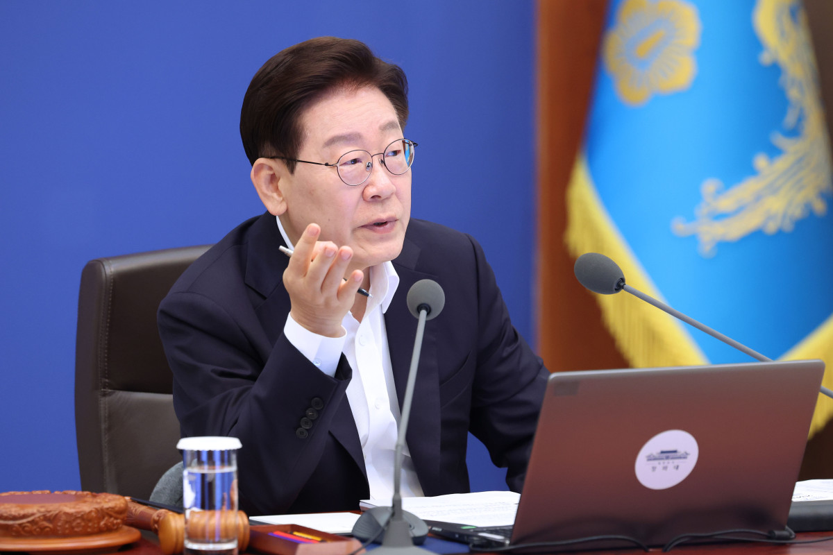 ▲이재명 대통령이 14일 청와대에서 열린 국무회의에서 발언하고 있다. 사진=연합뉴스
