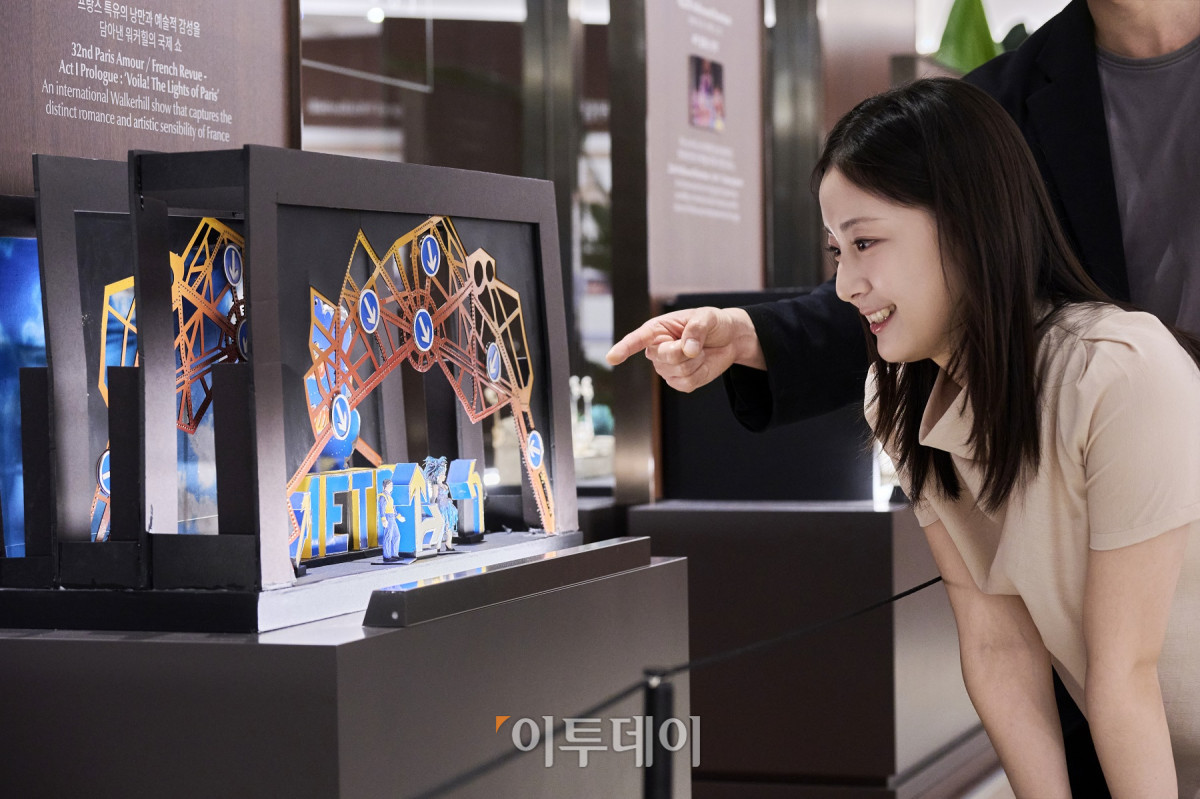 ▲워커힐 쇼 무대 설계에 활용된 디오라마. 사진제공 =워커힐 호텔앤리조트