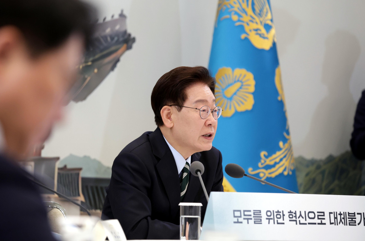 ▲이재명 대통령이 16일 청와대 영빈관에서 열린 부처 업무보고에서 발언하고 있다. 2026.7.16 [청와대통신사진기자단]