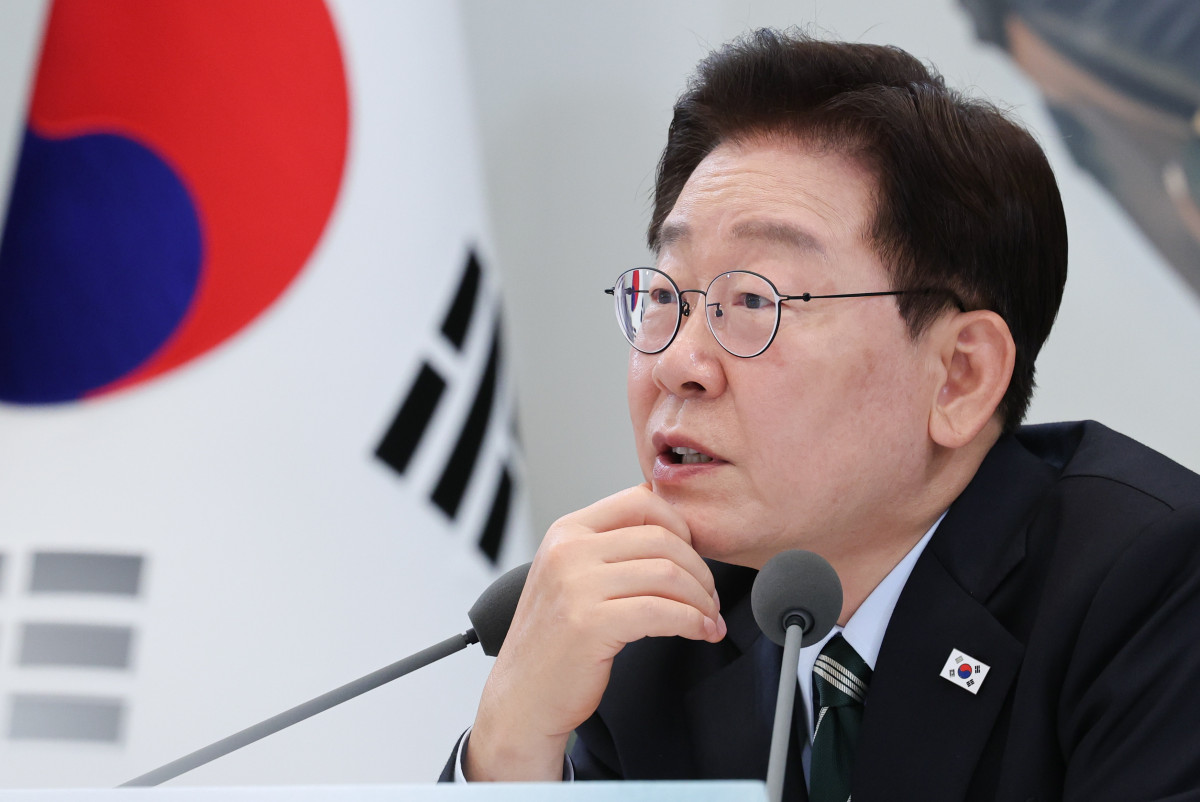 ▲이재명 대통령이 16일 청와대 영빈관에서 열린 국토·농식품·해수부 등에 대한 부처 업무보고에서 발언하고 있다. 2026.7.16 [청와대통신사진기자단]