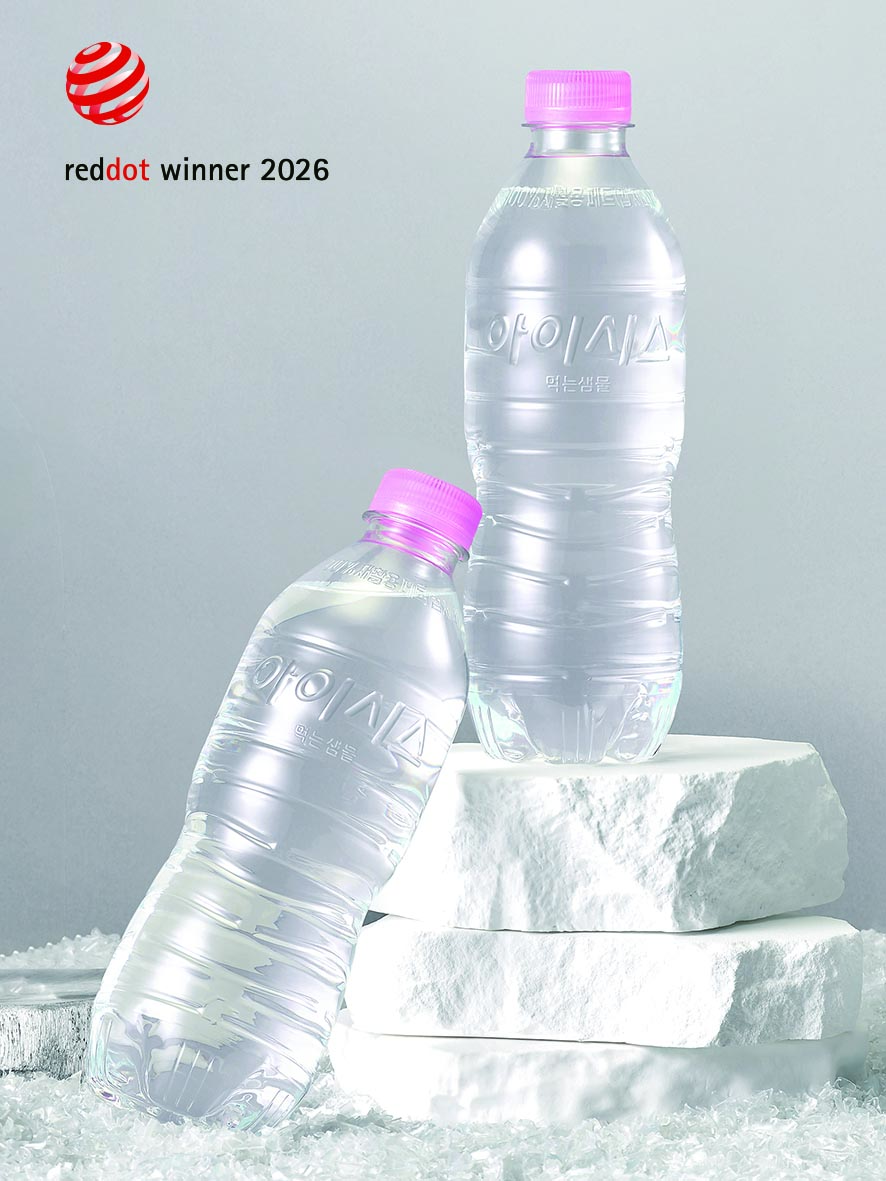 ▲롯데칠성음료 아이시스가 2026년 레드닷 디자인 어워드에서 본상을 수상했다. (사진제공=롯데칠성음료)