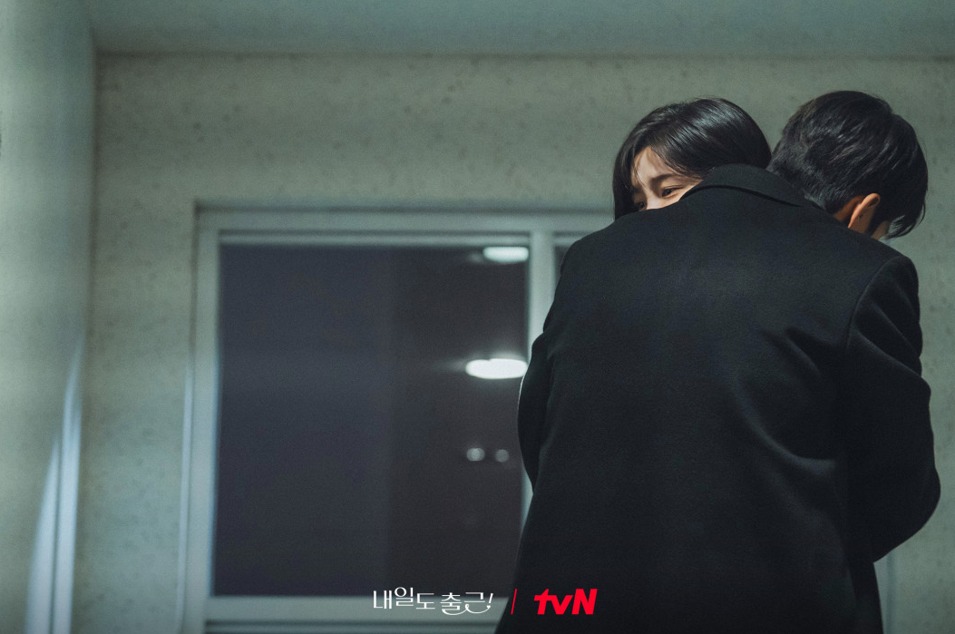 ▲tvN 드라마 '내일도 출근!'. (사진제공=스튜디오드래곤, 크로스픽쳐스)