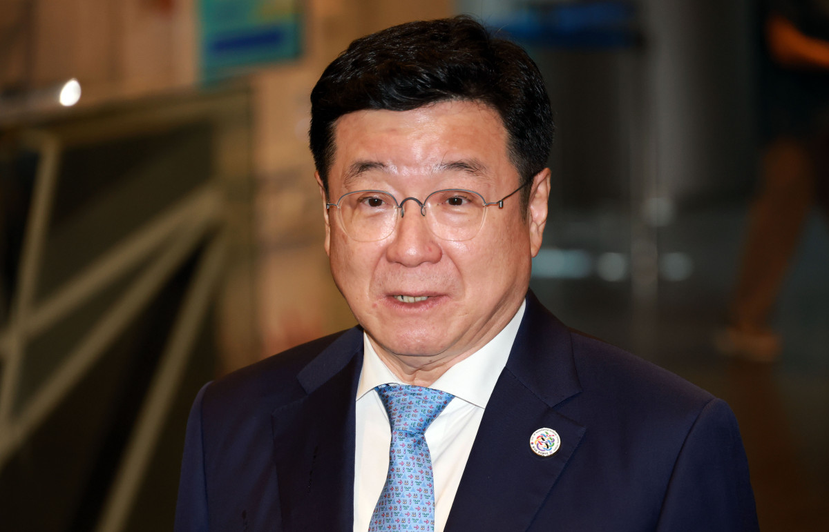 ▲이찬희 삼성 준법감시위원회 위원장이 21일 서울 서초구 삼성생명 사옥에서 열리는 준법감시위원 회의에 참석하고 있다. (연합뉴스)