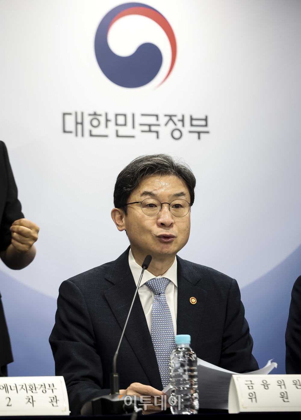 ▲이억원 금융위원회 위원장이 14일 서울 종로구 정부서울청사에서 열린 '2026년 하반기 경제성장전략 관계부처 합동브리핑'에서 발언하고있다. 고성준 기자 joonko1@ (이투데이DB)