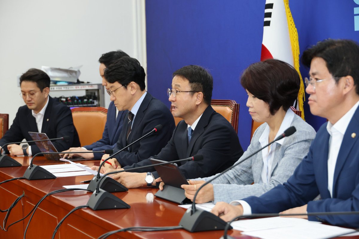 ▲더불어민주당 한병도 대표 직무대행 겸 원내대표가 23일 국회에서 열린 정책조정회의에서 발언하고 있다. 2026.7.23 (사진=연합뉴스)