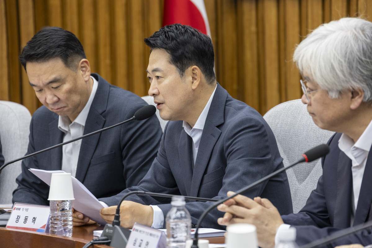 ▲국민의힘 장동혁 대표가 24일 국회에서 열린 국민의힘 부동산 정책 정상화 토론회에서 정부의 부동산 정책 비판 발언을 하고 있다. (연합뉴스)