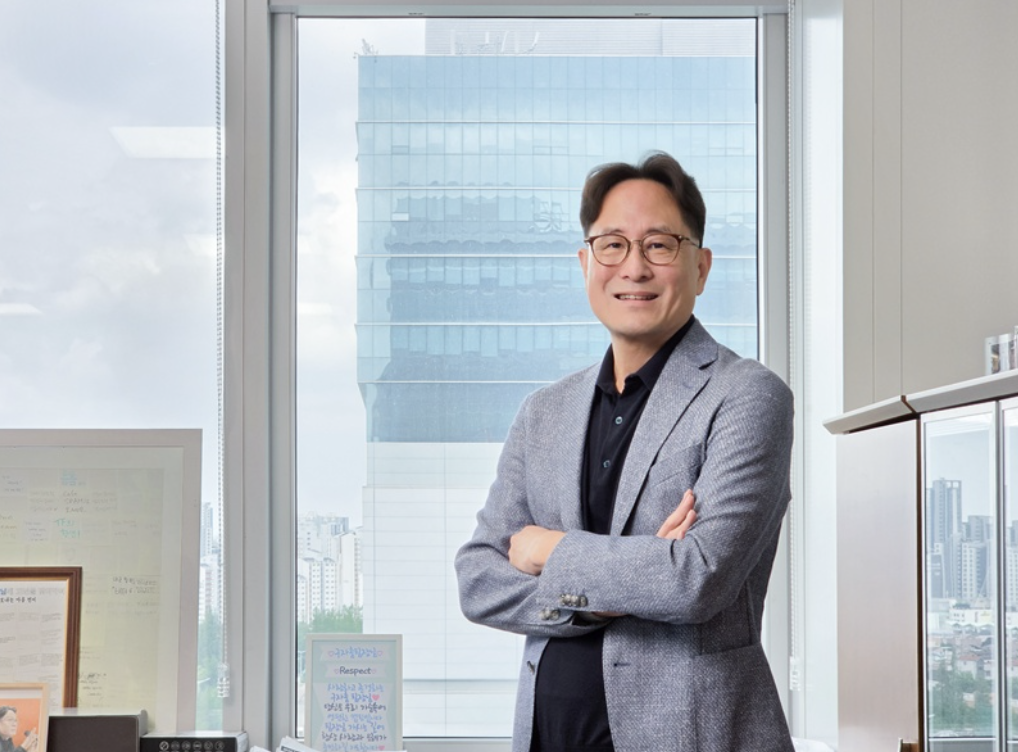 ▲삼성전자 파운드리사업부 기술개발실장 구자흠 부사장 (사진=삼성전자 뉴스룸)