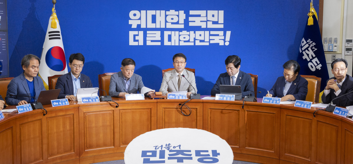▲더불어민주당 한병도 당 대표 직무대행 겸 원내대표가 27일 국회에서 열린 최고위원회의에서 발언하고 있다. (연합뉴스)