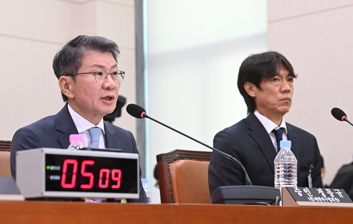 ▲정몽규 전 대한축구협회장이 30일 국회 문화체육관광위원회에서 열린 대한축구협회 현안 관련 청문회에서 의원 질의에 답하고 있다. 2026.7.30 [국회사진기자단] (사진=연합뉴스)