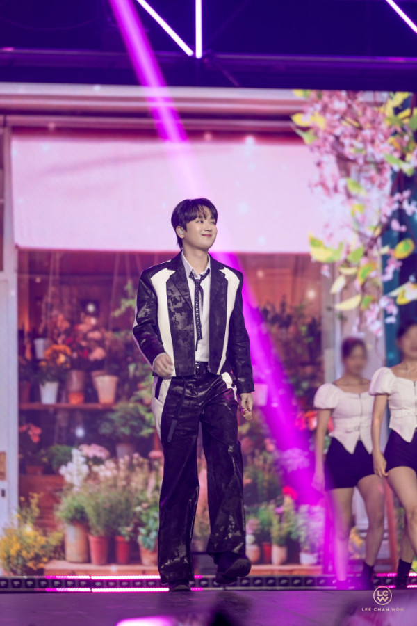 ▲이찬원 '2026 서울가요대상' 비하인드 포토(사진=이찬원 팬카페)
