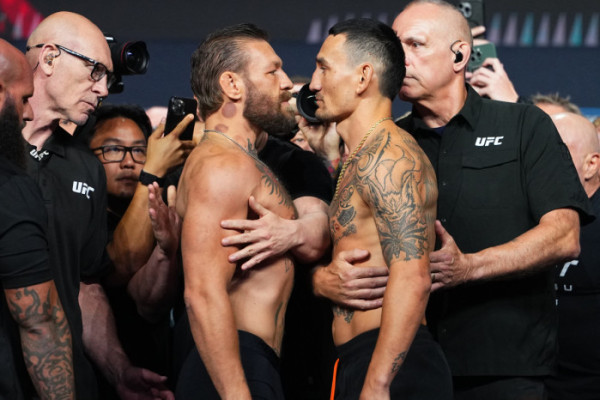 ▲'UFC 329' 맥그리거 VS 할러웨이(사진출처=UFC)