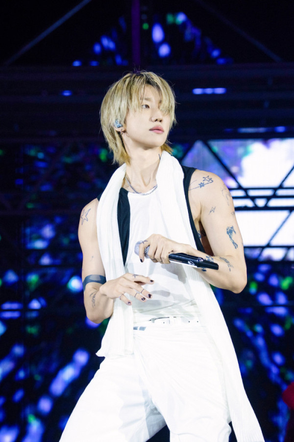 ▲세븐틴 V8 디에잇(사진출처=플레디스 엔터테인먼트(하이브))