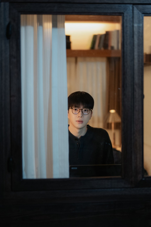▲‘최애의 사원’ 강훈 (사진출처=tvN)