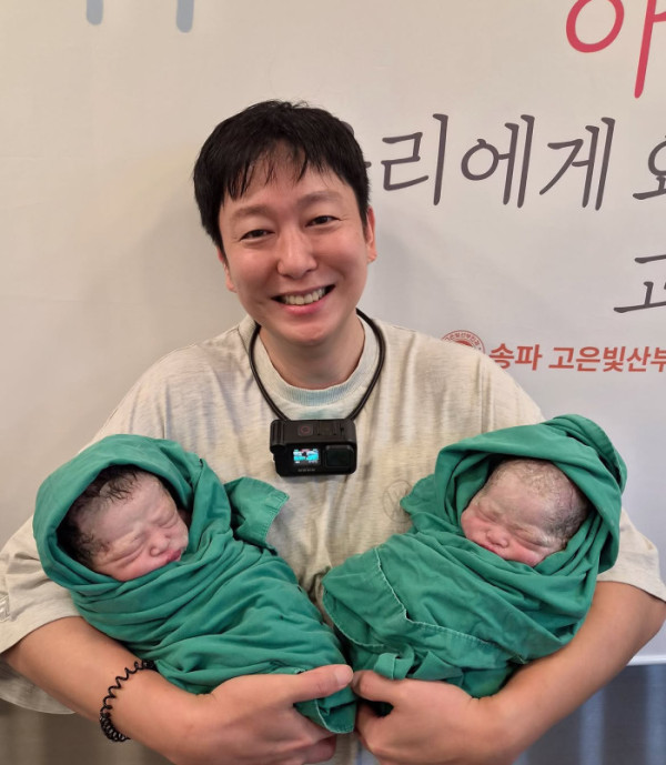 ▲배우 이동진(사진=이동진 SNS)