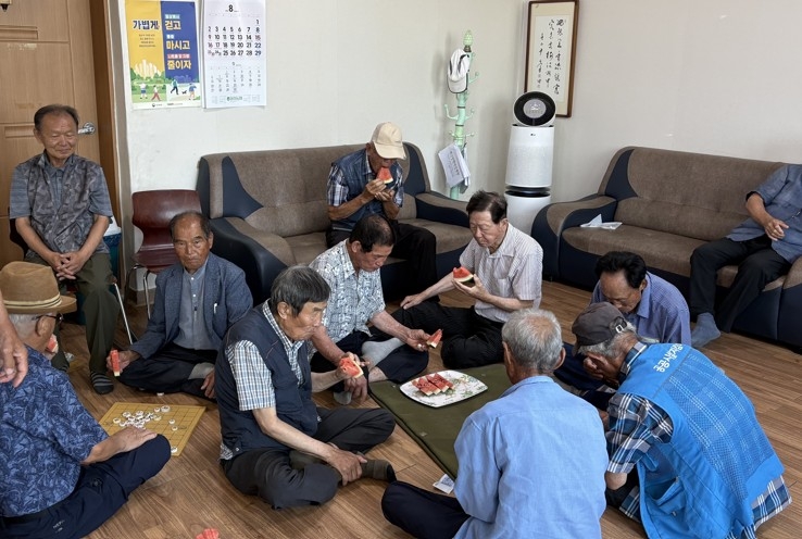 ▲무더위 쉼터 된 전남광주통합특별시 강진군 경로당. (강진군)