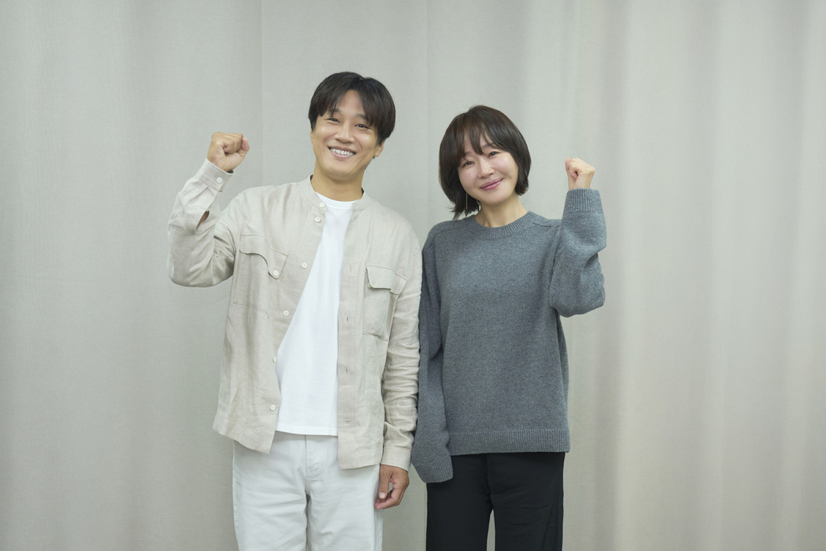 ▲배우 차태현(왼쪽), 배우 엄지원. (사진제공=넷플릭스)