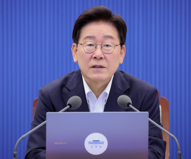 ▲이재명 대통령이 6일 청와대에서 열린 수석보좌관회의에서 발언하고 있다. (연합뉴스)