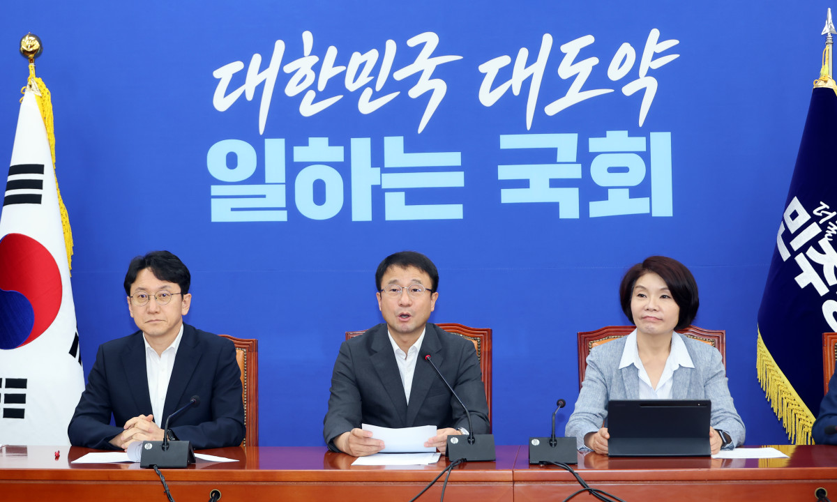 ▲더불어민주당 한병도 대표 직무대행 겸 원내대표가 7일 국회에서 열린 원내대책회의에서 발언하고 있다. (연합뉴스)