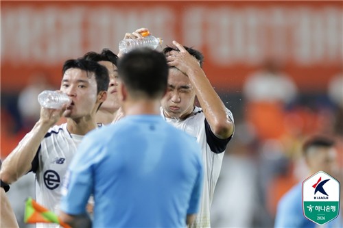 ▲프로축구 쿨링 브레이크 모습. (사진제공=한국프로축구연맹)