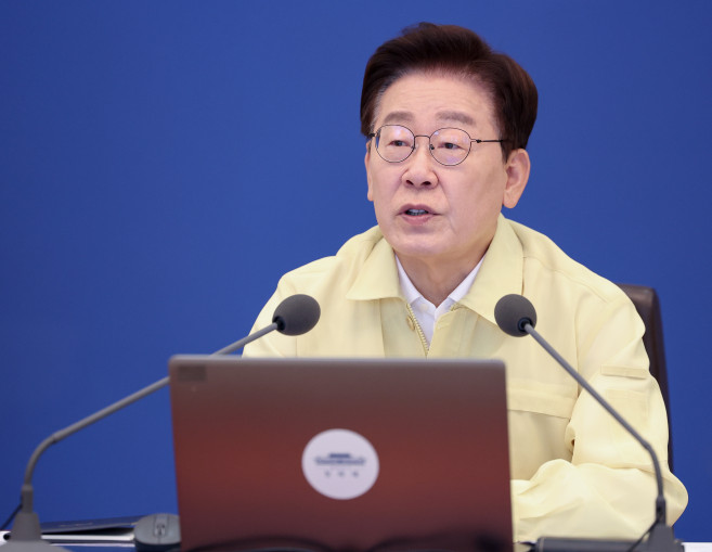 ▲이재명 대통령이 18일 청와대에서 열린 제1회 을지국무회의에서 발언하고 있다. (연합뉴스)