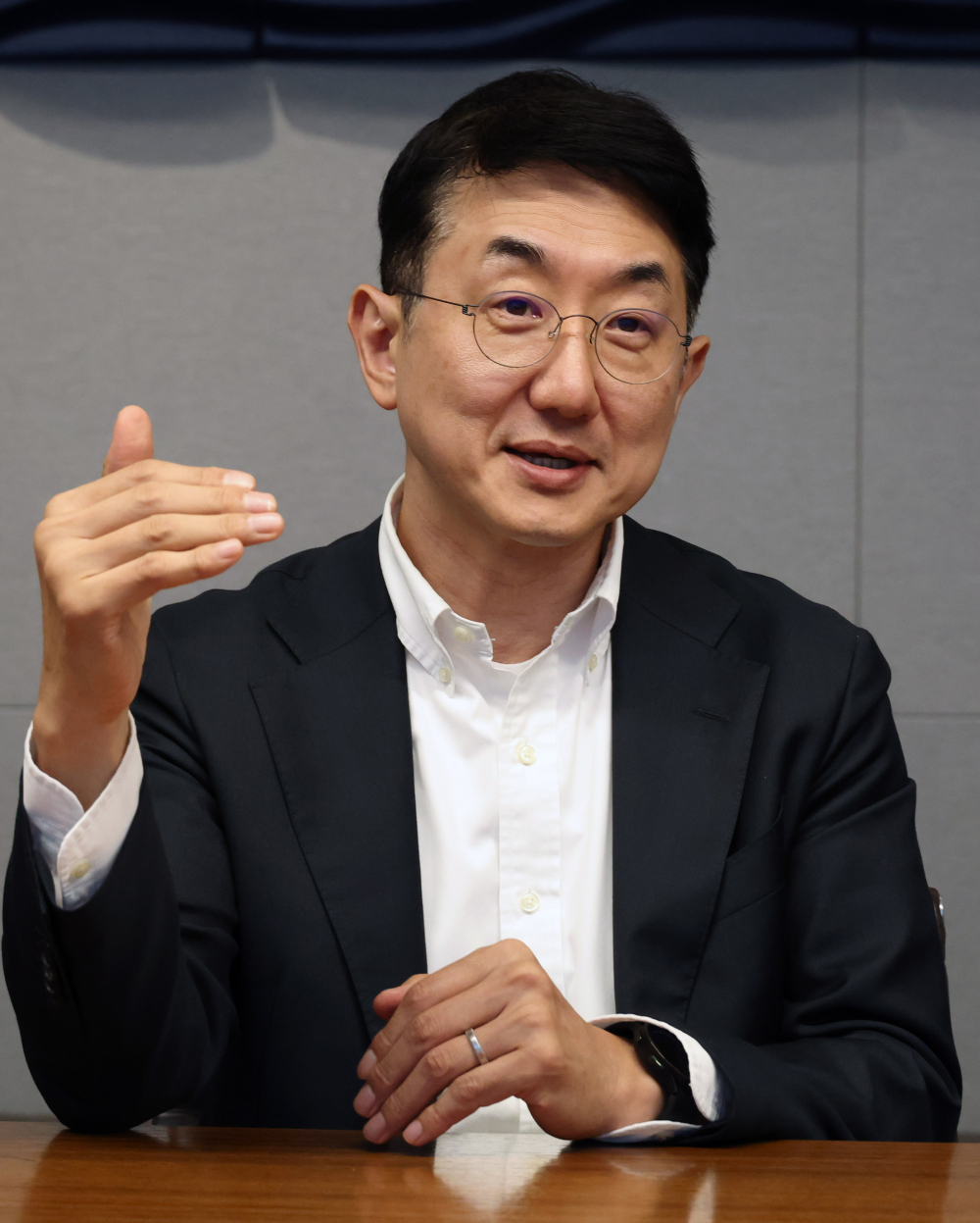 ▲박성진 삼일PwC 파트너가 29일 서울 용산구 아모레퍼시픽 빌딩에 위치한 사무실에서 이투데이와 인터뷰를 하고 있다. 고이란 기자 photoeran@ (이투데이DB)