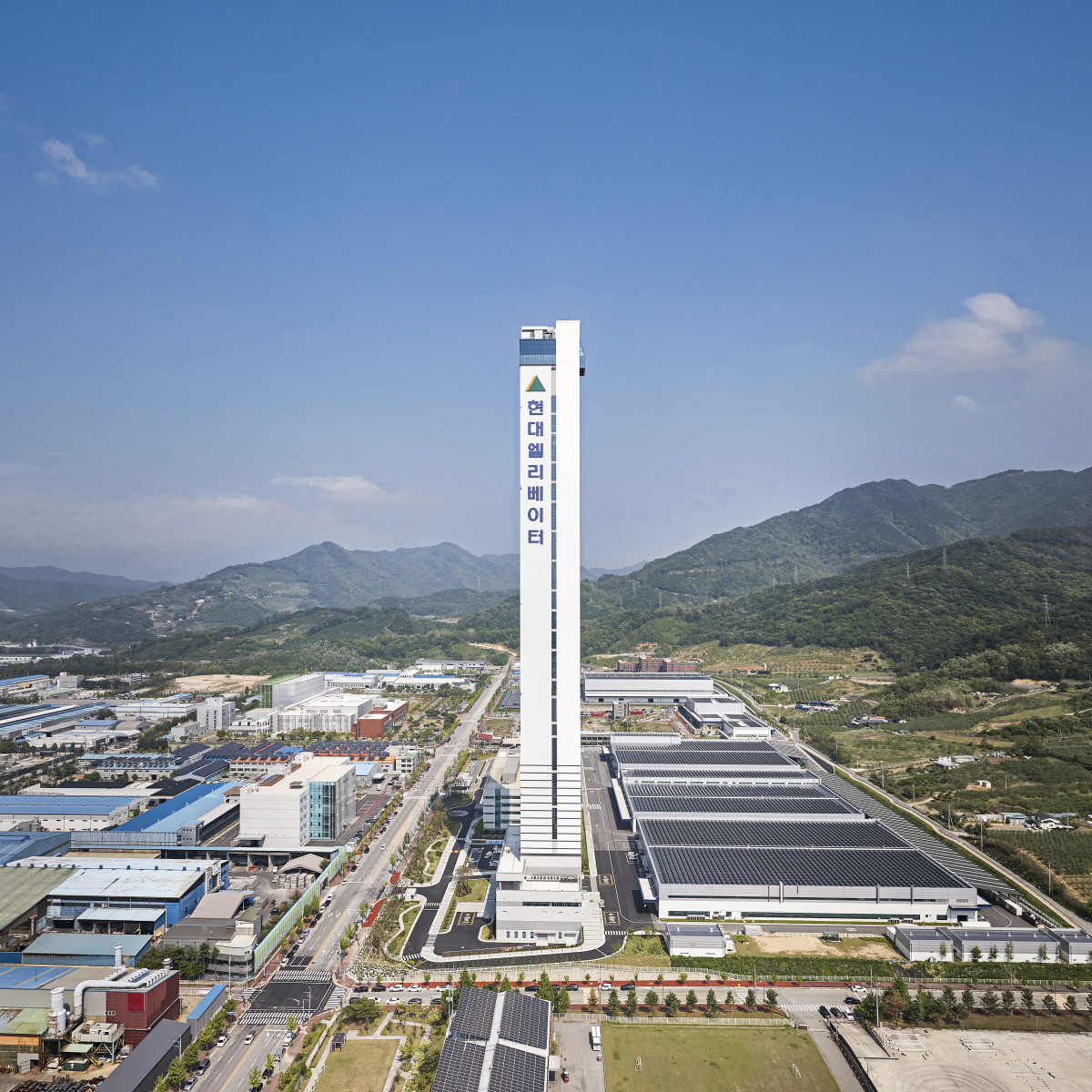 ▲현대아산타워 전경. (사진제공=현대엘리베이터)