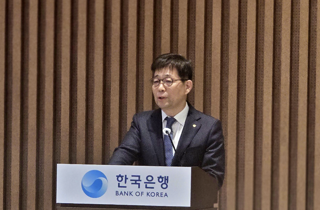 ▲유상대 한국은행 부총재가 20일 서울 중구 한은 별관에서 열린 자신의 이임식에서 이임사를 하고 있다. (배근미 기자 athena3507@)