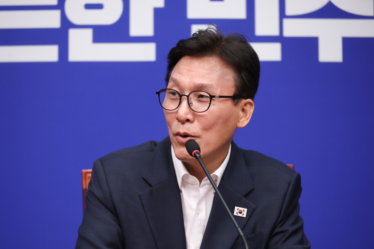 ▲더불어민주당 김민석 대표가 31일 국회에서 열린 최고위원회의에서 발언하고 있다. 2026.8.31 (사진=연합뉴스)