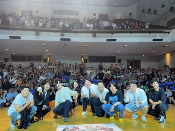 ▲아묻따밴드(사진출처 = 넥스타엔터테인먼트)