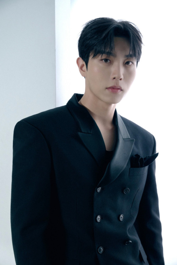 ▲리베란테 진원(사진출처=EMK엔터테인먼트)