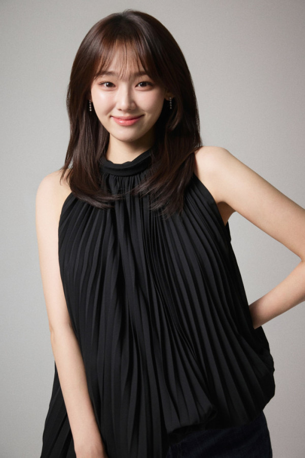 ▲배우 강미나(사진출처=스토리제이컴퍼니)