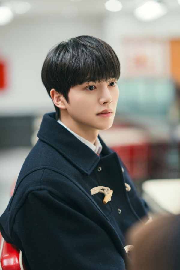 ▲‘포핸즈’ 송강(사진출처=tvN)