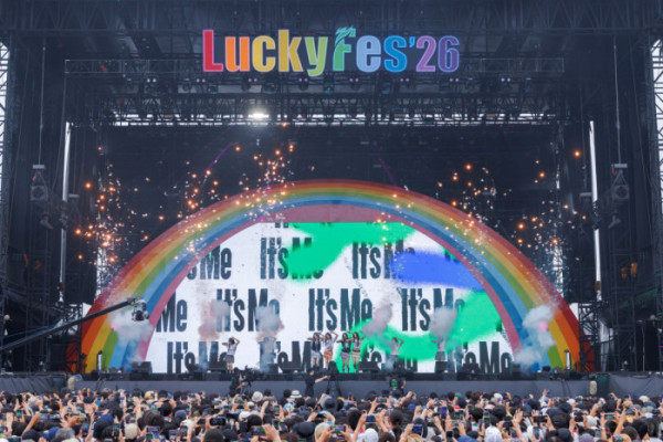 ▲아일릿 (사진출처=LuckyFes)