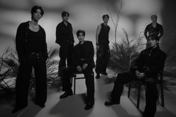 ▲SF9(사진출처=FNC엔터테인먼트)