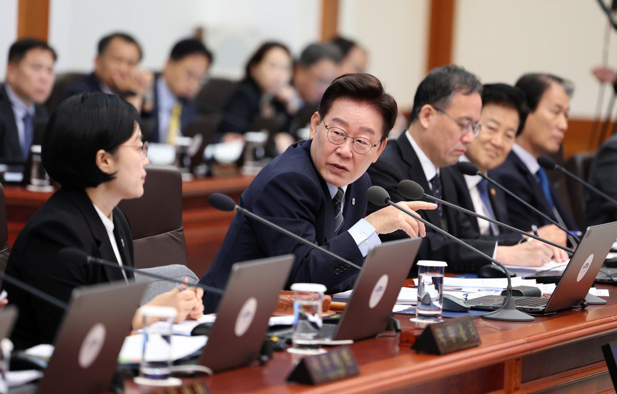 ▲이재명 대통령이 1일 청와대에서 열린 국무회의에서 발언하고 있다. 사진=연합뉴스